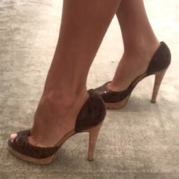 Oscar de la Renta Shoes - OSCAR de la Renta Cork peep toe Sandals 4" heel height size 38